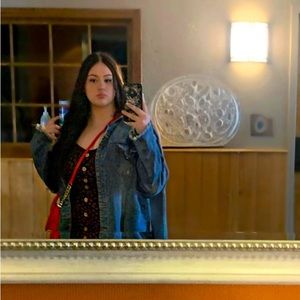 Meet your Posher, Teagan